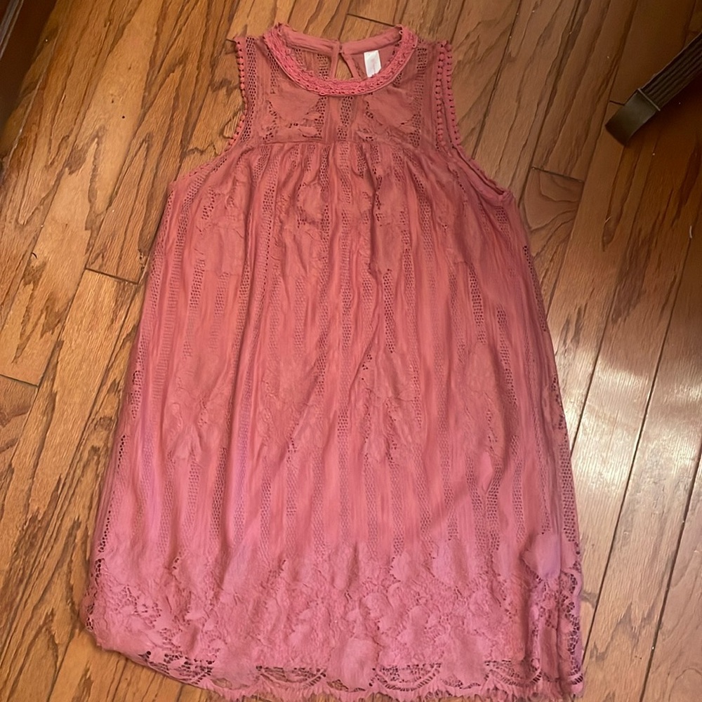 Mauve, lace dress , lined